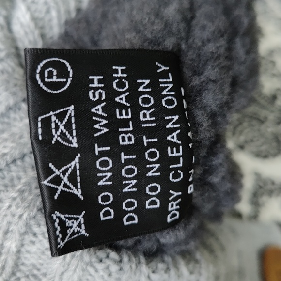 American Stitch cable knit sweater hoodie - Picture 9 of 10